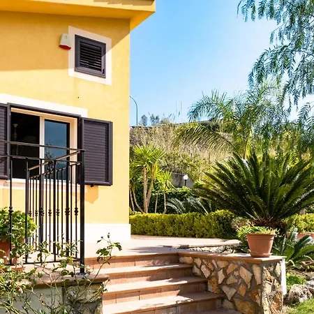 Villa Maria Country House & Pool Villa