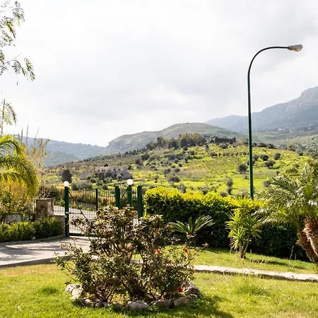 Villa Villa Maria Country House & Pool